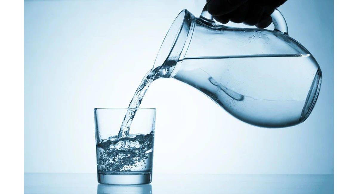 Duy trì hydrat hóa hằng ngày để cơ thể luôn cảm thấy thoải mái